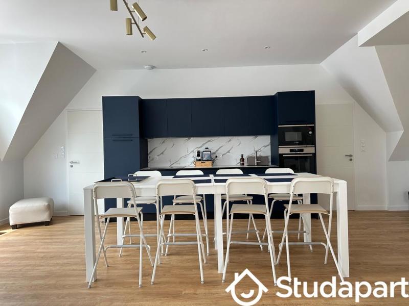 Appartement - 90 m² - 3 pièces