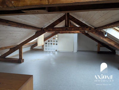 Appartement - 94 m² - 3 pièces