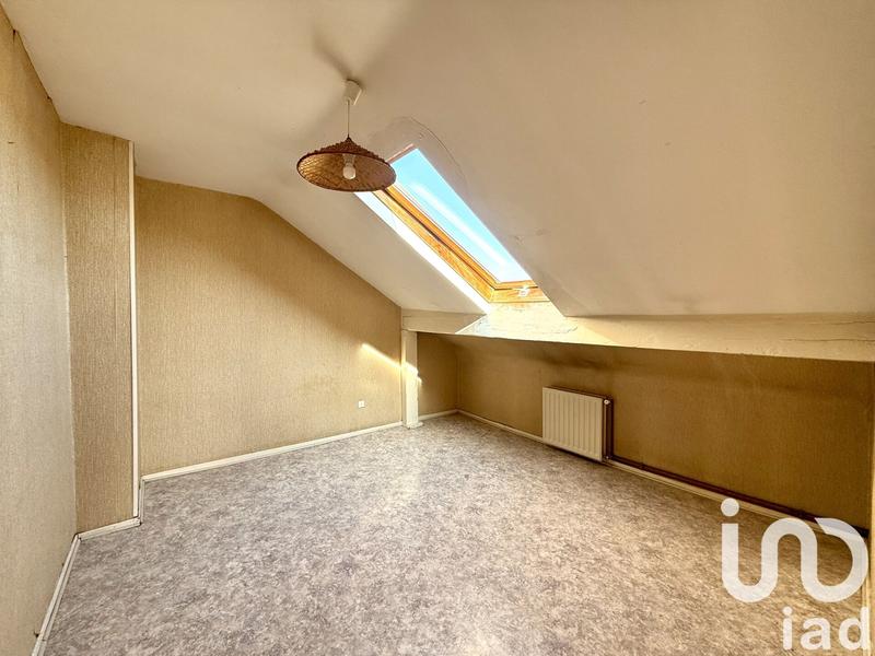 Maison - 95 m² - 5 pièces