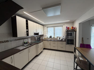 Appartement - 125 m² - 5 pièces