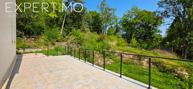 Maison - 100 m² - 6 pièces