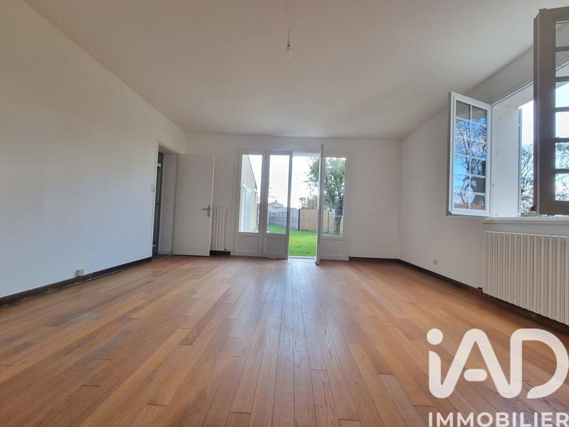 Maison - 220 m² - 7 pièces