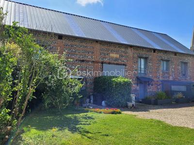 Maison - 305 m² - 13 pièces