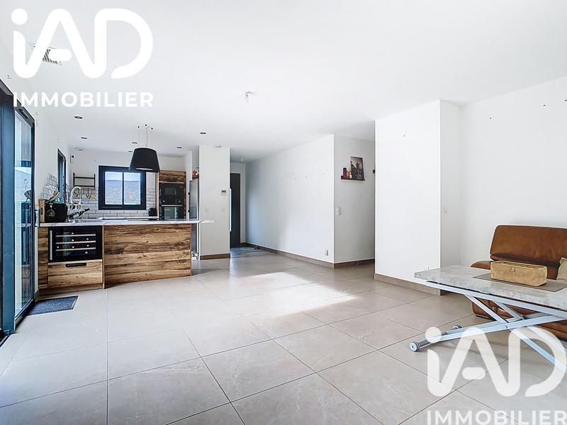 Maison - 83 m² - 4 pièces