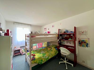 Appartement - 70 m² - 4 pièces