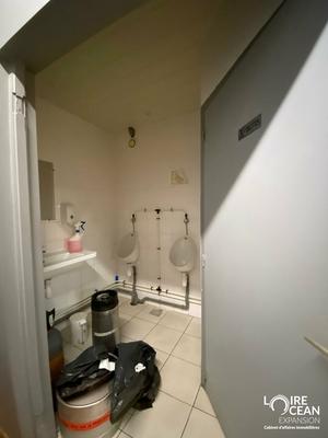 Local commercial - 212 m²