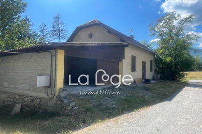 Maison - 115 m² - 8 pièces