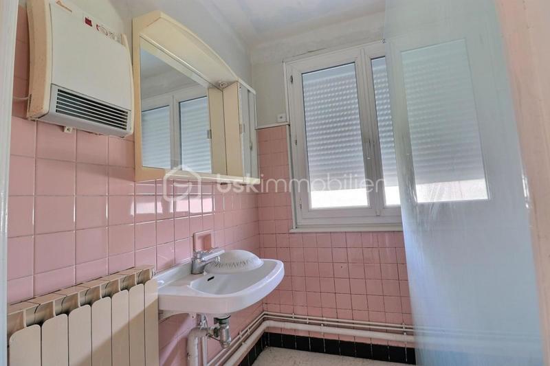 Maison de ville - 196 m² - 9 pièces