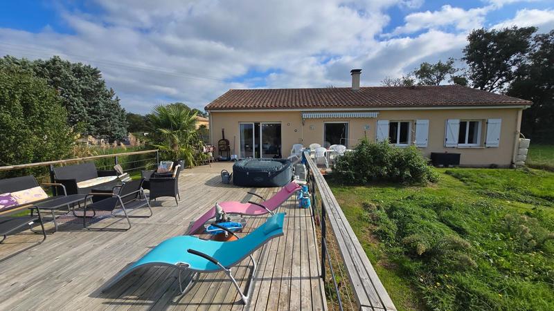 Maison - 114 m² - 4 pièces