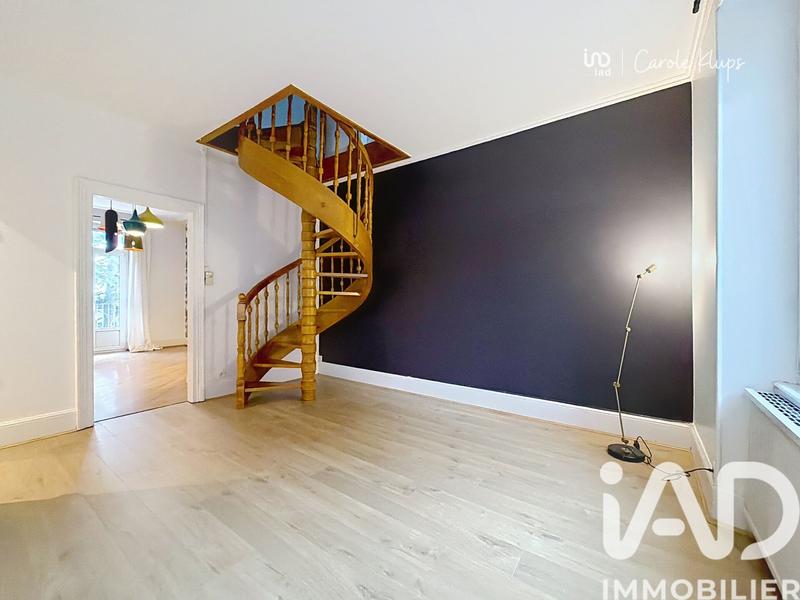 Duplex - 121 m² - 4 pièces