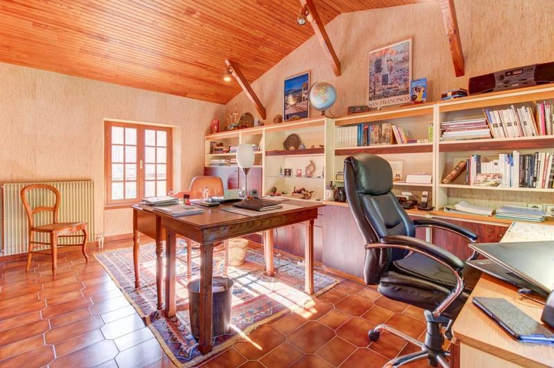 Maison - 185 m² - 7 pièces