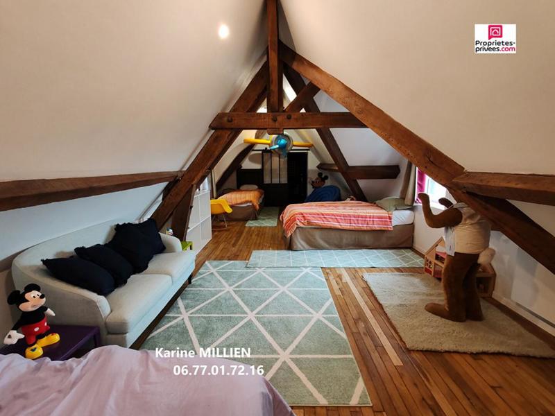 Maison - 400 m² - 13 pièces