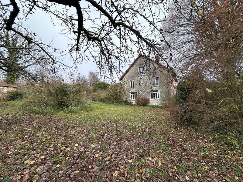 Immeuble - 137 m² - 4 pièces