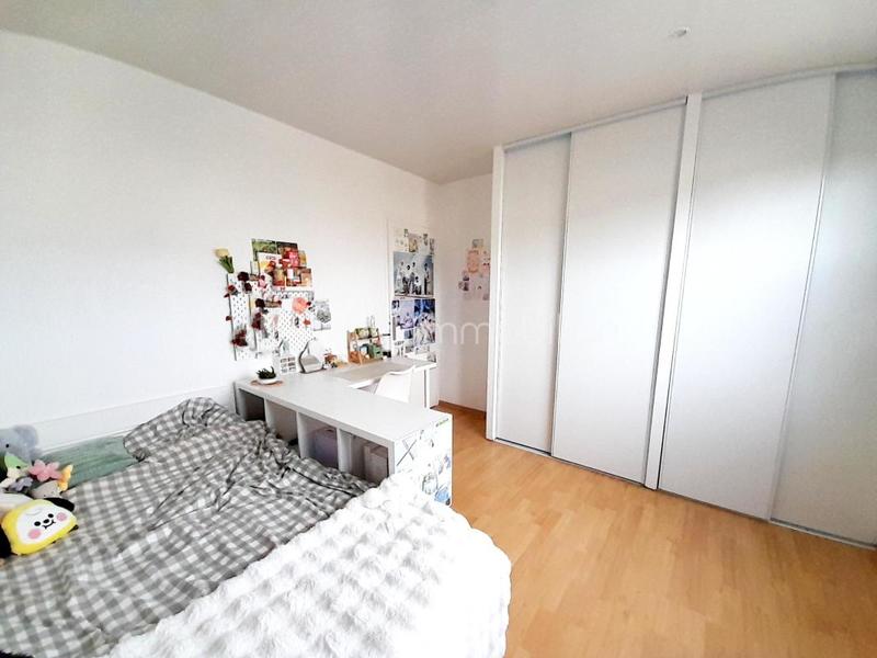 Maison traditionnelle - 183 m² - 7 pièces