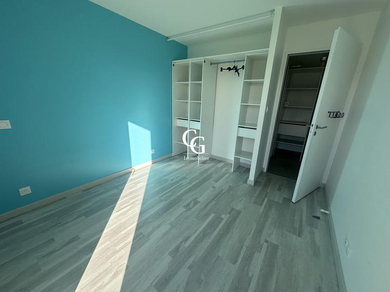 Maison - 99 m² - 5 pièces