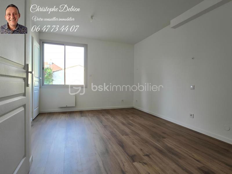 Pavillon - 167 m² - 7 pièces