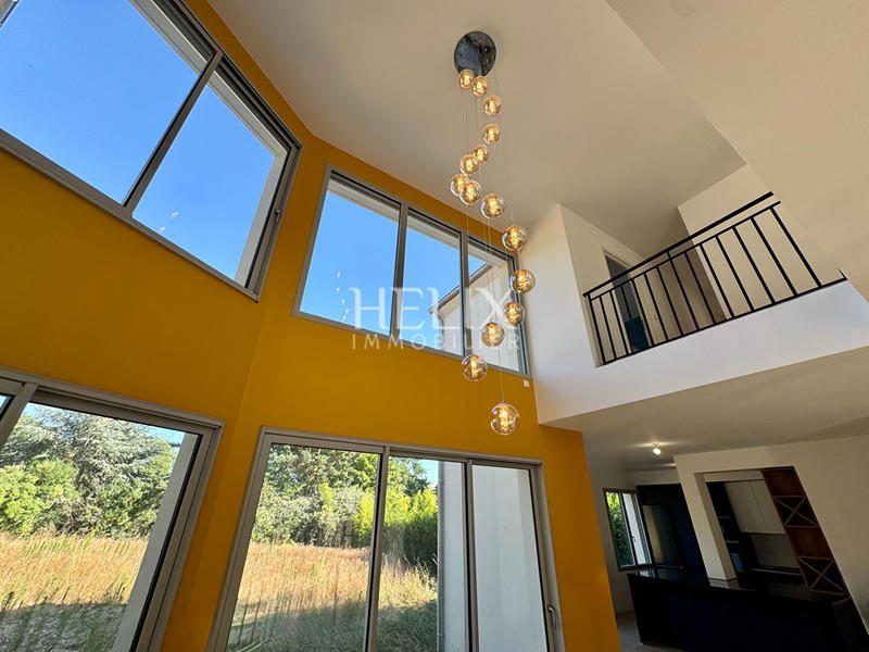 Maison - 172 m² - 6 pièces