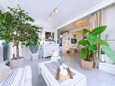 Maison - 112 m² - 7 pièces