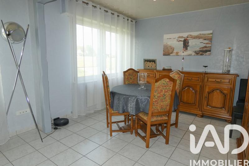 Maison - 180 m² - 7 pièces