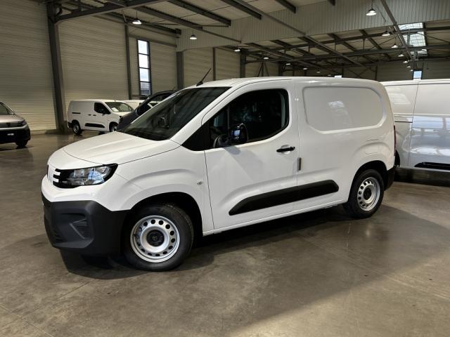 Peugeot Partner Fourgon - Prix Ttc m 650 Kg Bluehdi 130 Eat8 3 Places Moduwork Camera Led Main Libre Berlingo