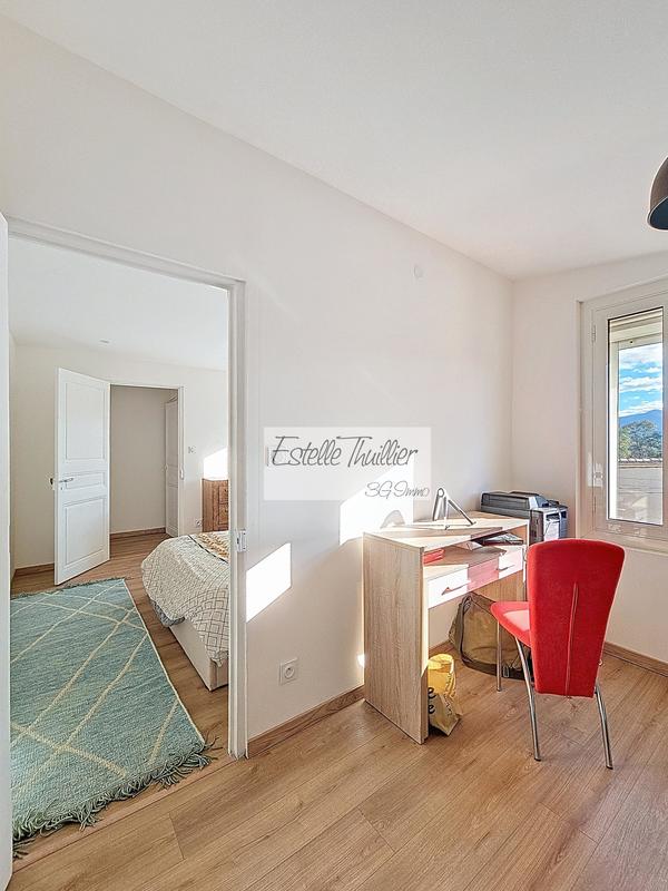 Maison de ville - 90 m² - 5 pièces