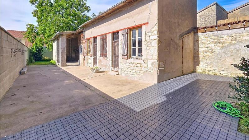 Maison - 186 m² - 6 pièces