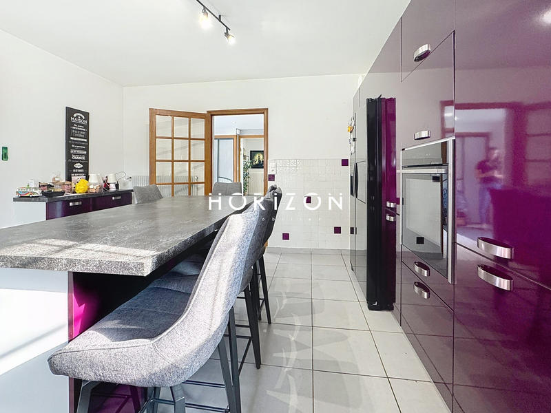 Maison ancienne - 165 m² - 8 pièces