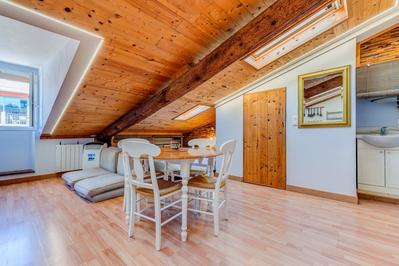 Studio - 25 m² - 1 pièce