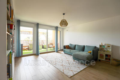 Appartement - 76 m² - 3 pièces