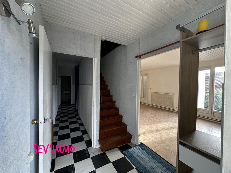 Maison - 132 m² - 7 pièces