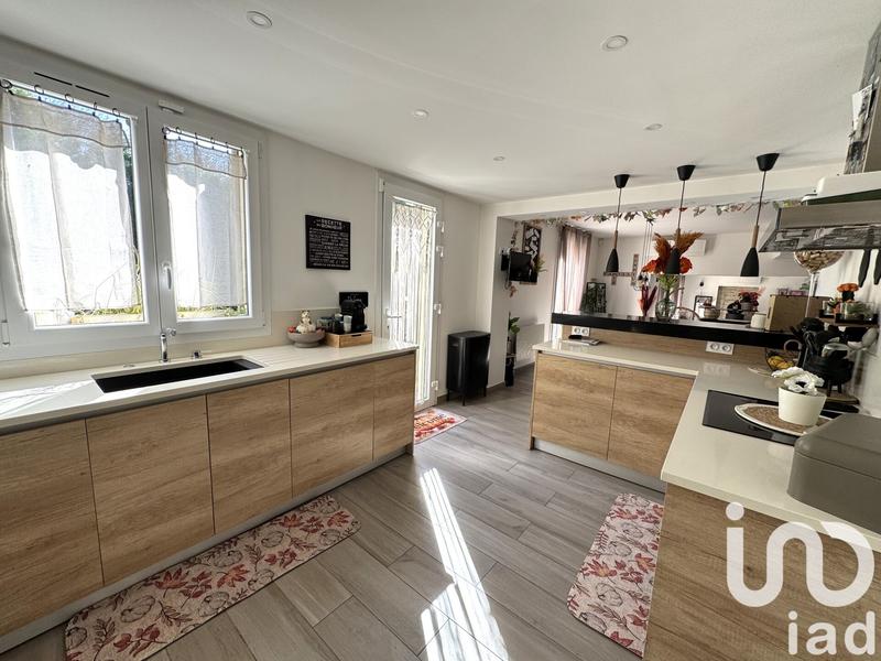 Maison - 191 m² - 7 pièces