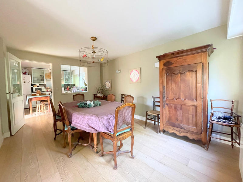 Appartement - 172 m² - 8 pièces