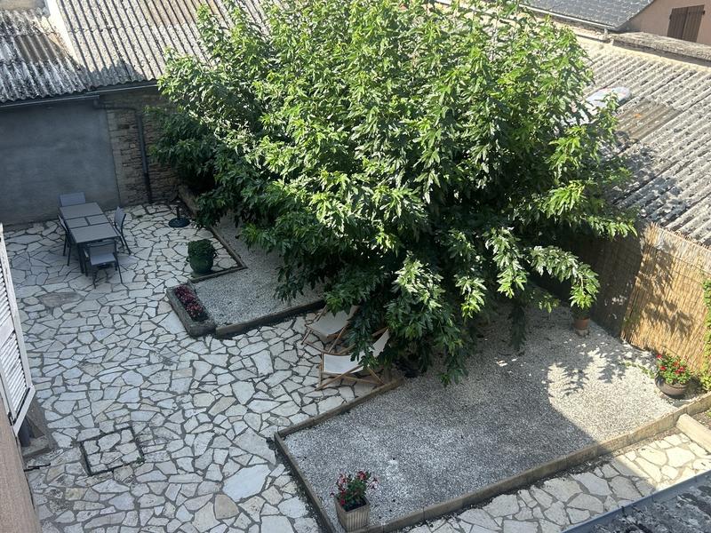 Demeure - 257 m² - 8 pièces