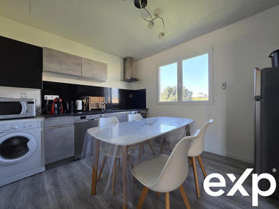 Mas - 536 m² - 16 pièces