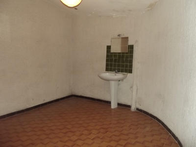 Maison - 220 m² - 8 pièces