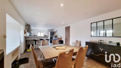 Maison - 96 m² - 3 pièces