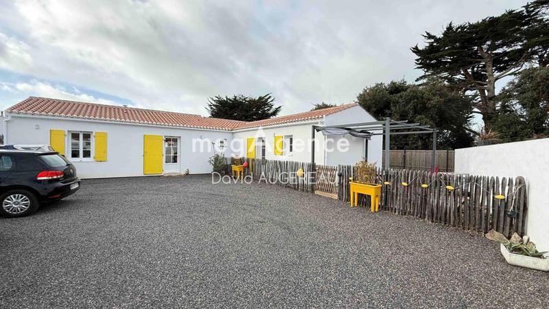 Maison - 136 m² - 6 pièces