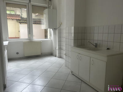 Appartement - 125 m² - 5 pièces