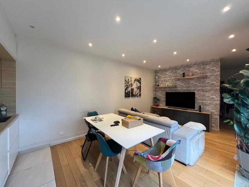 Maison - 108 m² - 4 pièces