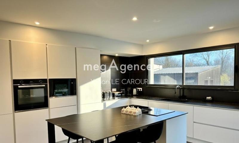 Maison - 151 m² - 5 pièces