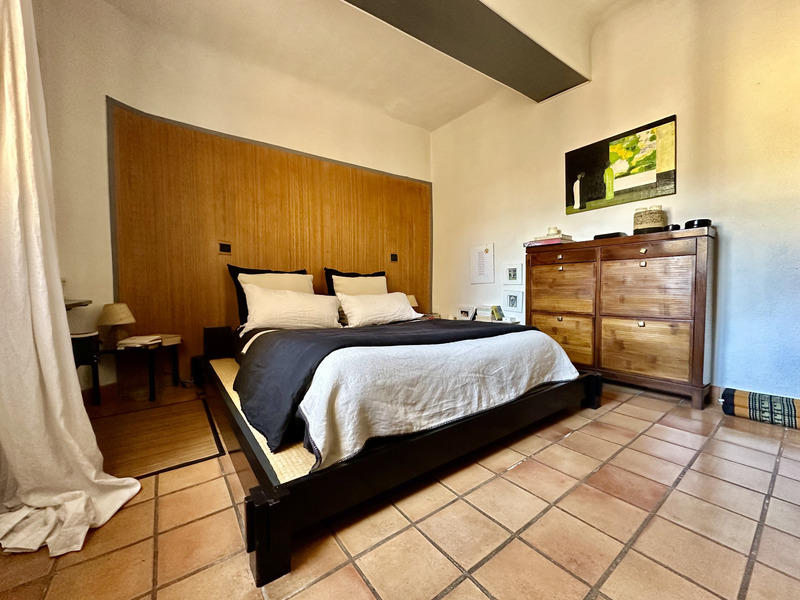 Appartement - 178 m² - 8 pièces