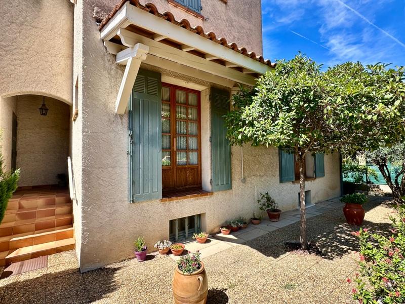 Maison - 158 m² - 5 pièces