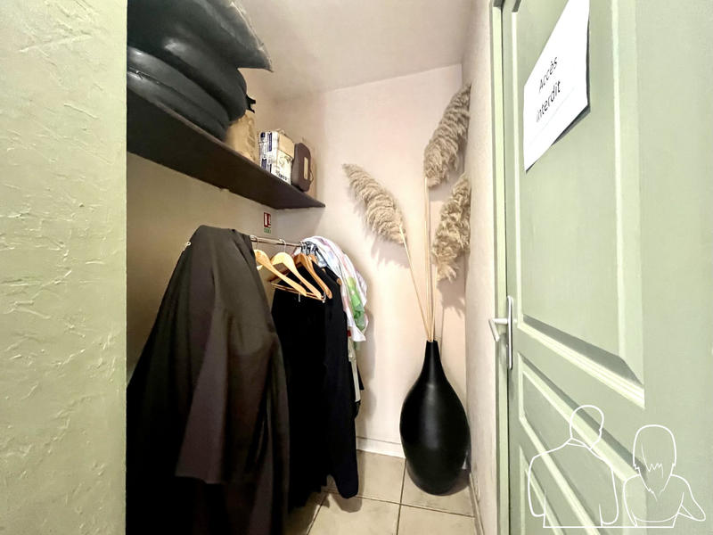 Local commercial - 90 m² - 3 pièces