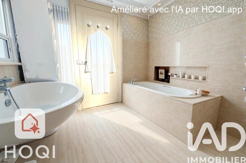 Maison de ville - 140 m² - 6 pièces