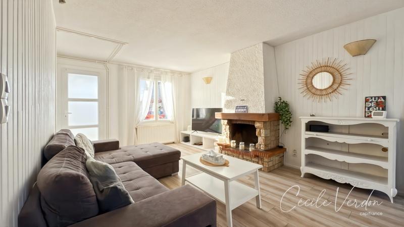 Maison - 105 m² - 5 pièces