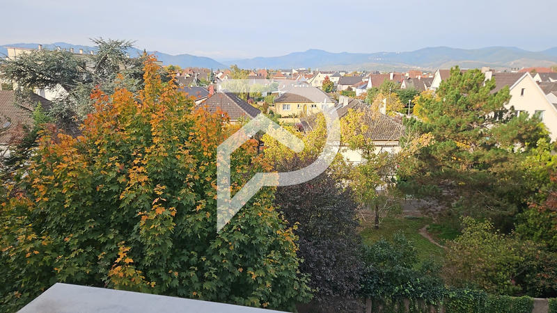 Appartement - 79 m² - 4 pièces