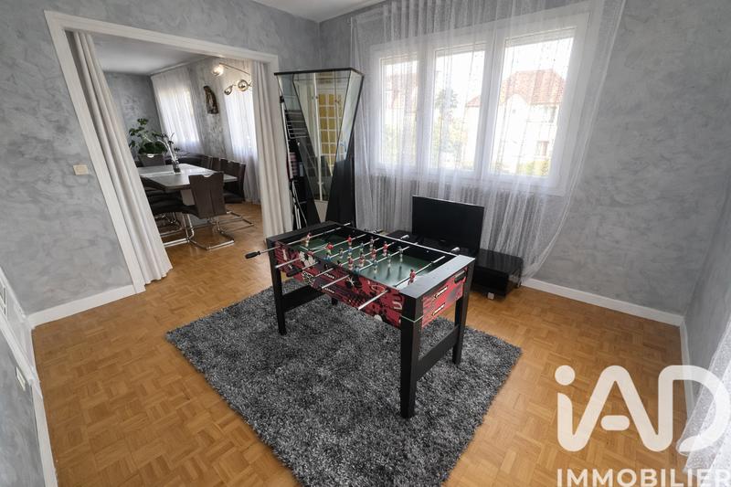 Maison - 151 m² - 6 pièces