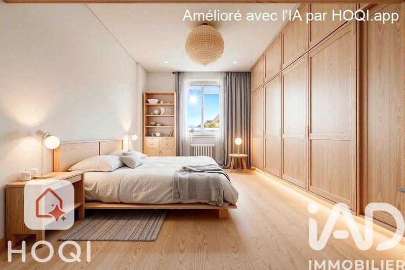 Maison - 212 m² - 9 pièces