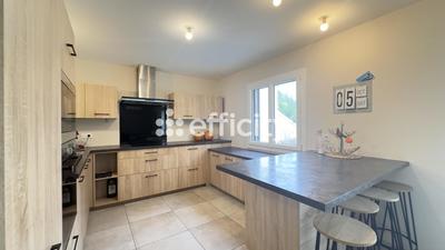 Maison - 110 m² - 4 pièces