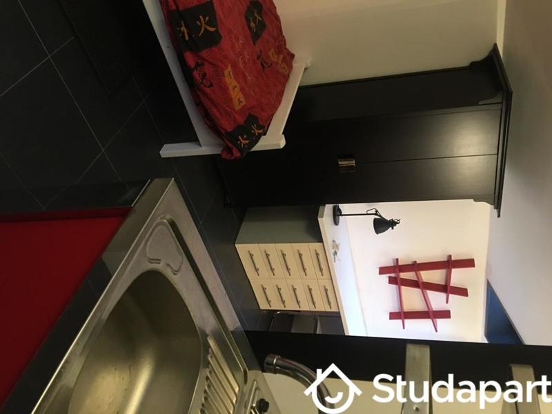 Chambre - 20 m² - 1 pièce